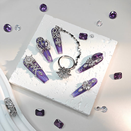 D132Finger Fantasy- Crystal Fantasy Luxury Rhinestone Handmade Press-On Nail Set with Gift Box & Greeting Card, 10pcs Elegant Nail Art Kit for Manicure, Perfect for Christmas Gift and Holiday Glam(DM0132)