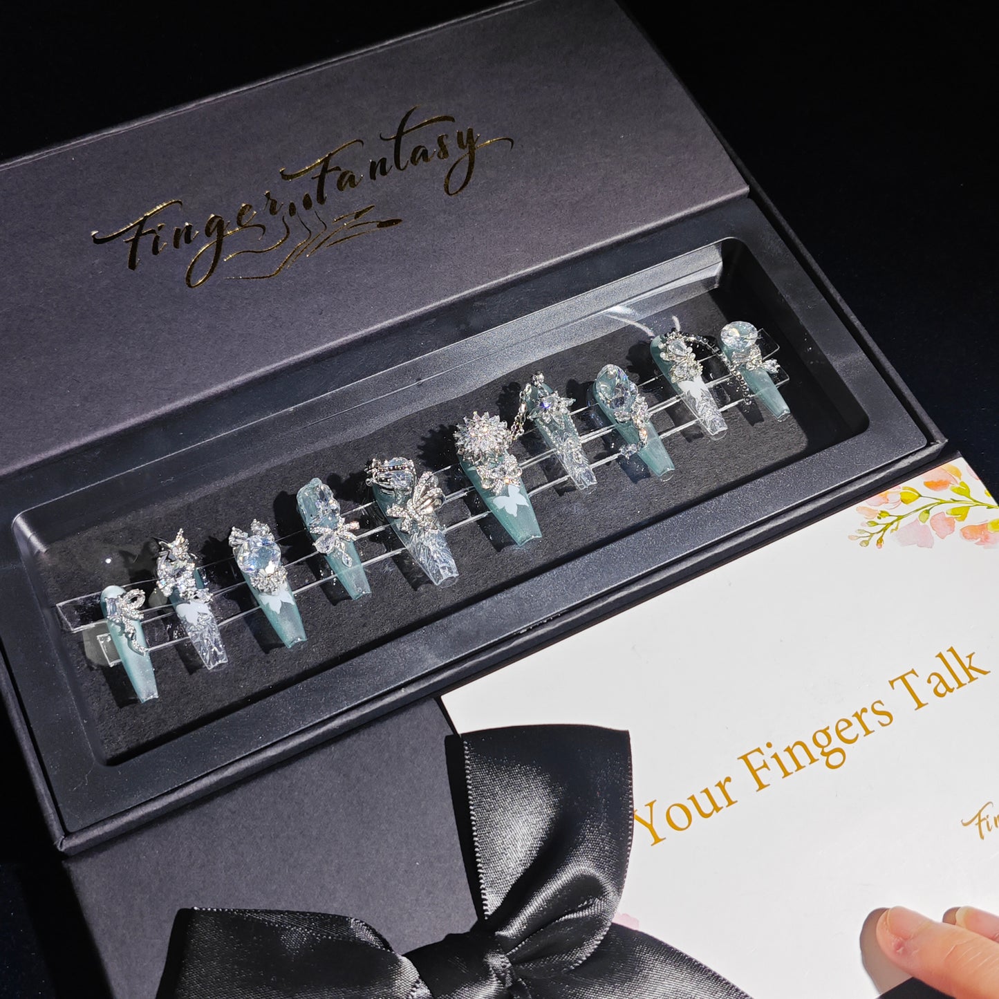 D122Finger Fantasy- Crystal Fantasy Luxury Rhinestone Handmade Press-On Nail Set with Gift Box & Greeting Card, 10pcs Elegant Nail Art Kit for Manicure, Perfect for Christmas Gift and Holiday Glam(DM0122/125)