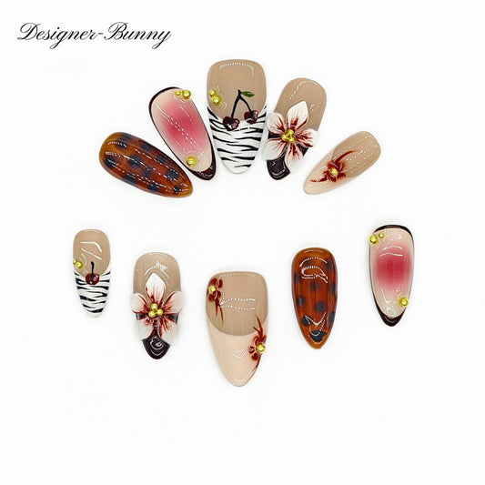 Finger Fantasy-Classic Fantasy Luxury Handmade Press On Nail Set with Gift Box & Greeting Card, 10pcs Elegant Nail Art Kit for Manicure, Perfect for Gifts and Holiday Glam(NM0008)